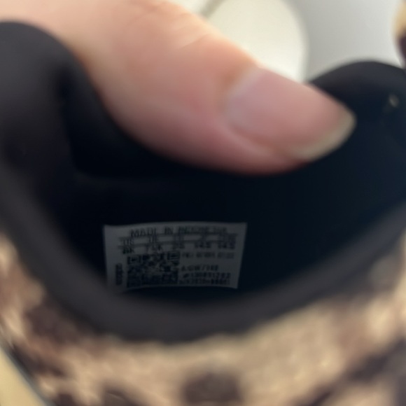 Adidas sneakers - Picture 5 of 6